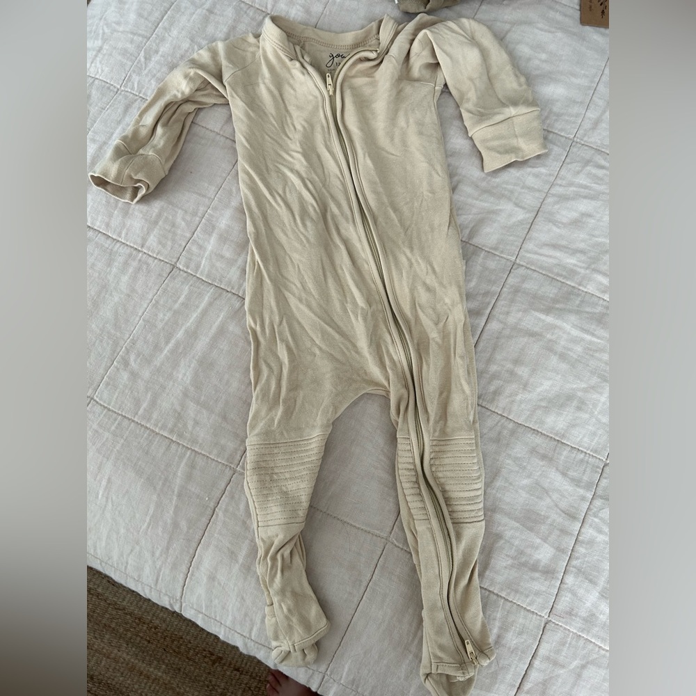 Goumi kids sleeper pajama